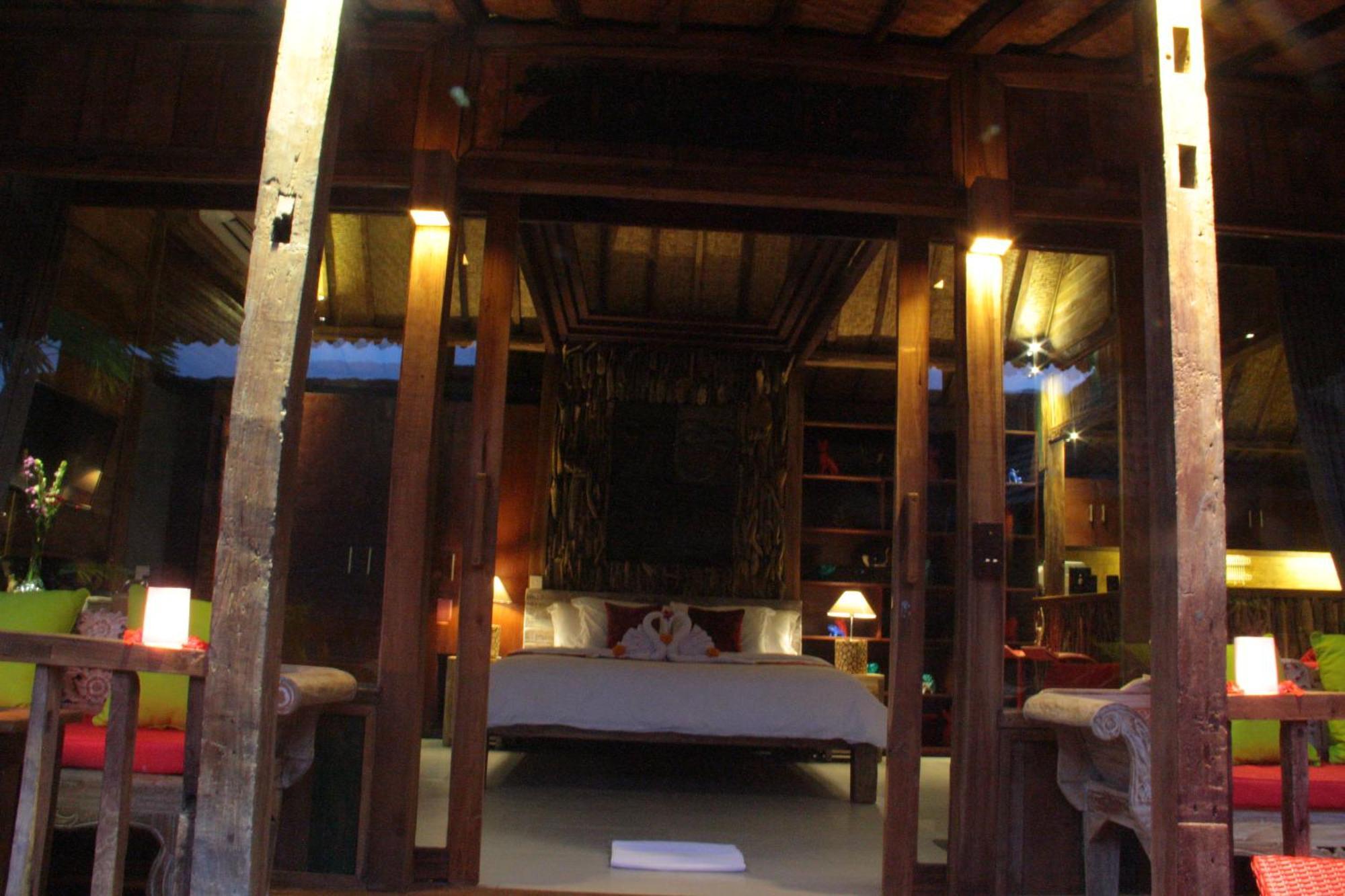 Ubud Virgin Villa Szoba fotó